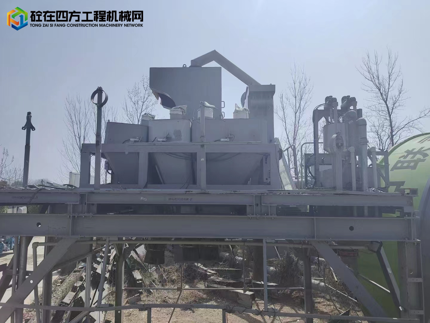 https://images.tongzsf.com/tong/truck_machine/20230406/1642e71d49bec3.jpg