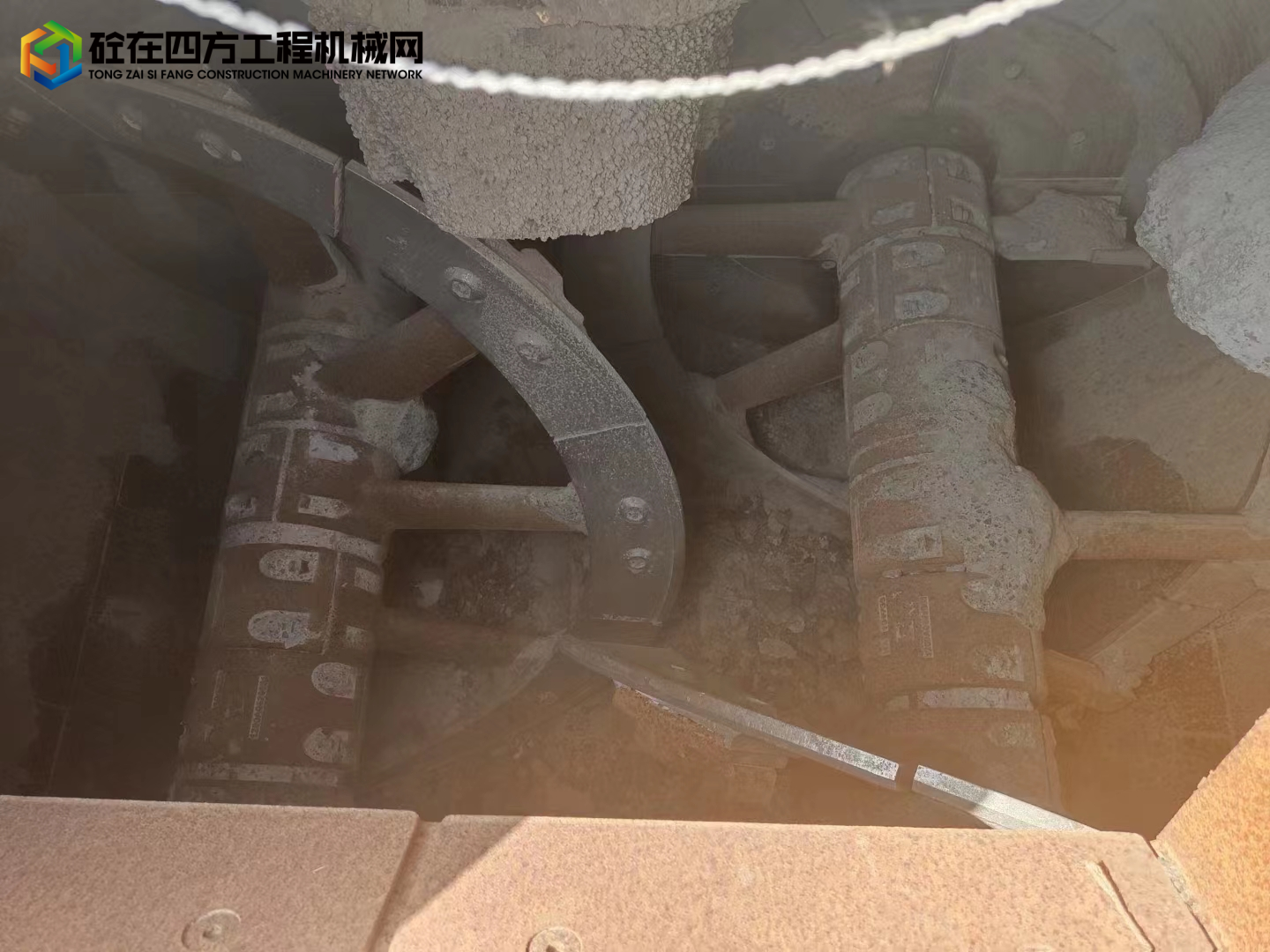 https://images.tongzsf.com/tong/truck_machine/20230406/1642e71ed85823.jpg