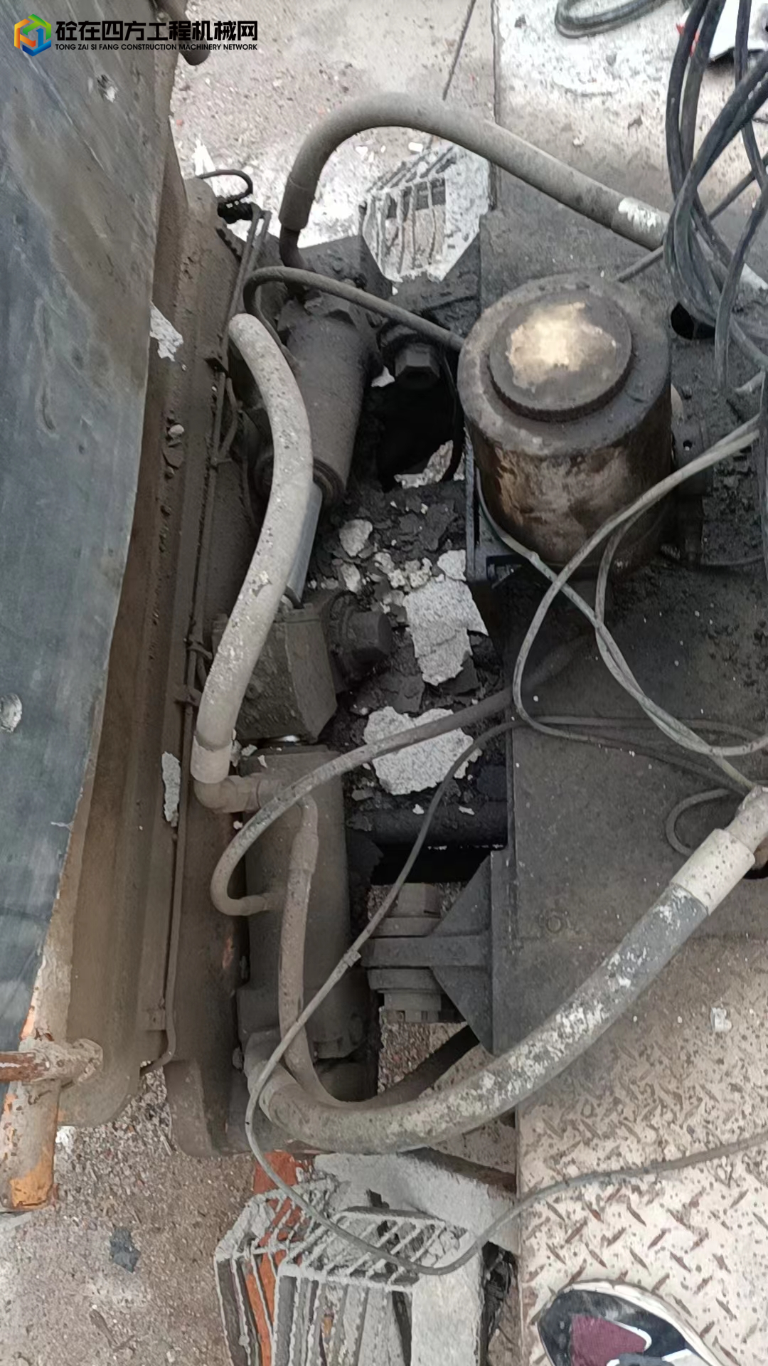 https://images.tongzsf.com/tong/truck_machine/20230406/1642e84cde4d62.jpg