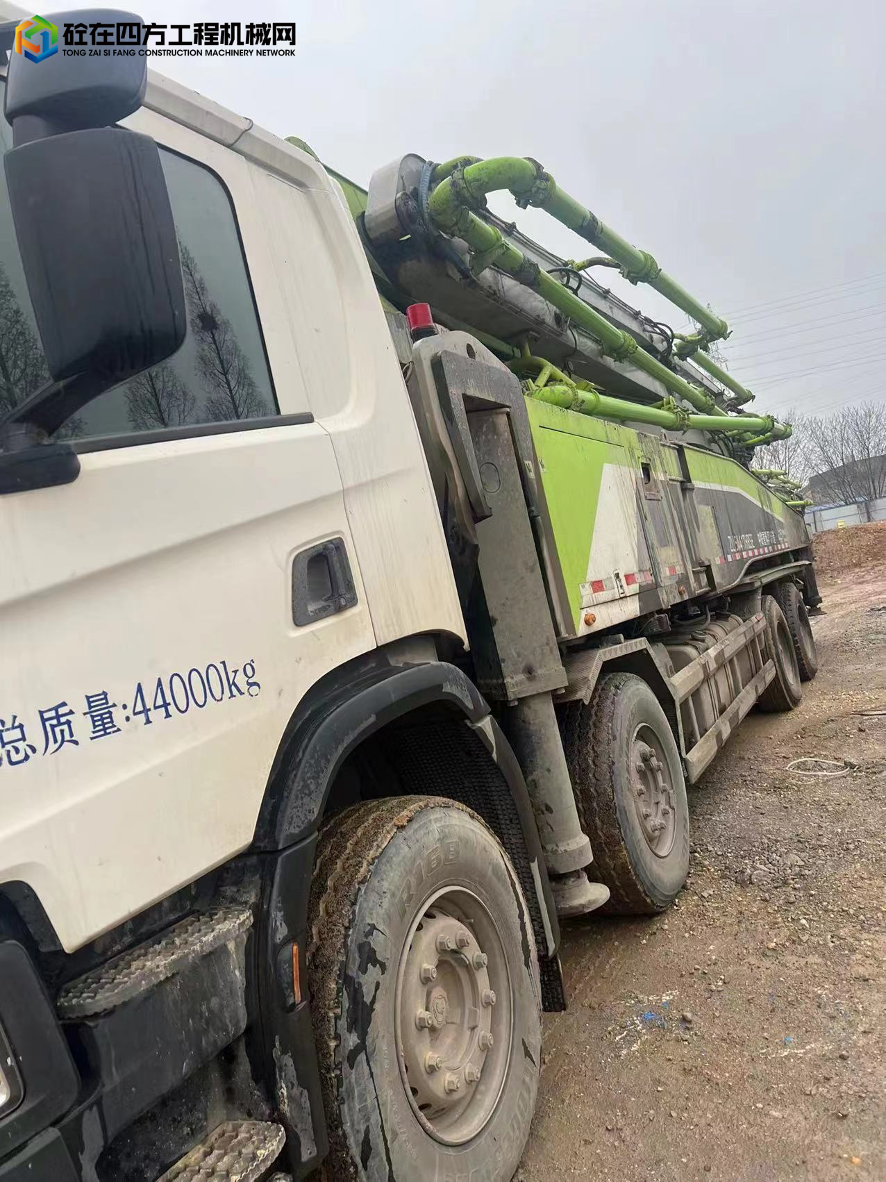 https://images.tongzsf.com/tong/truck_machine/20230407/1642f899eec5bb.jpg