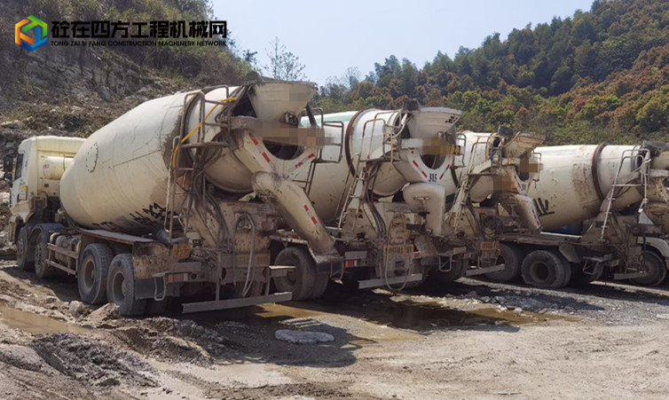 https://images.tongzsf.com/tong/truck_machine/20230410/16433644f683b3.jpg