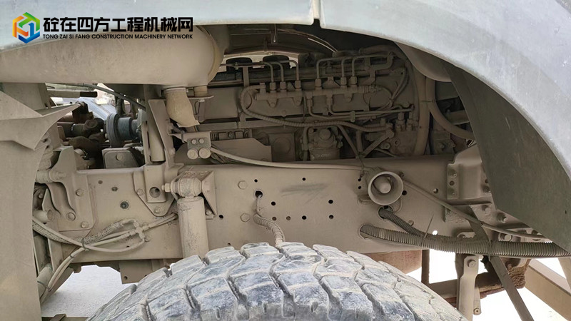 https://images.tongzsf.com/tong/truck_machine/20230410/16433cbc3b06cd.jpg
