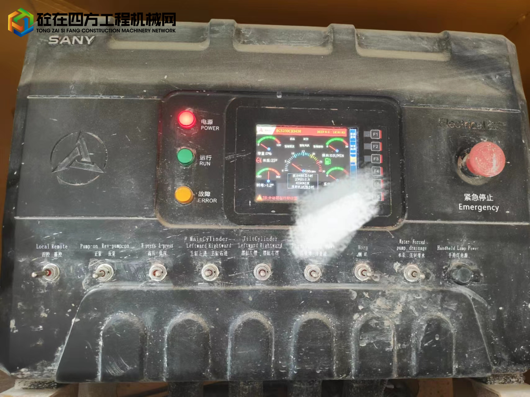 https://images.tongzsf.com/tong/truck_machine/20230411/16434afe1ef8d2.jpg