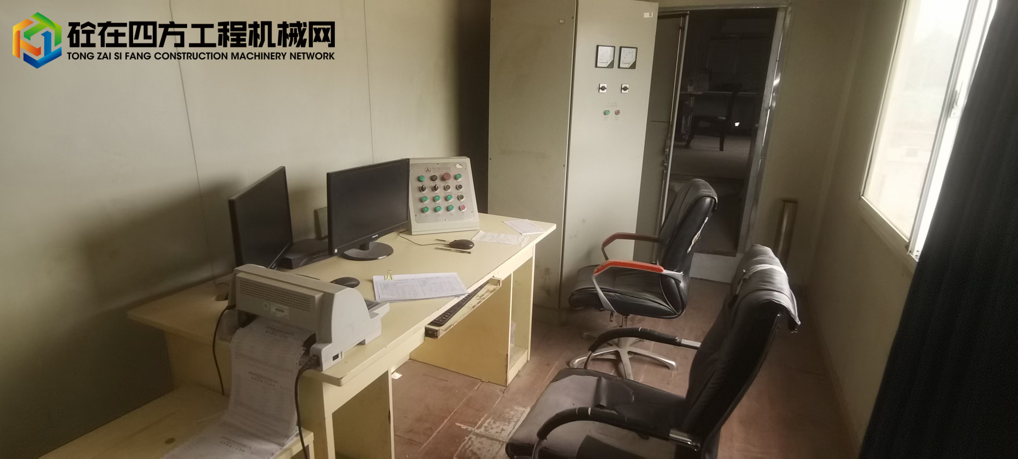 https://images.tongzsf.com/tong/truck_machine/20230412/164362cbb6f775.jpg