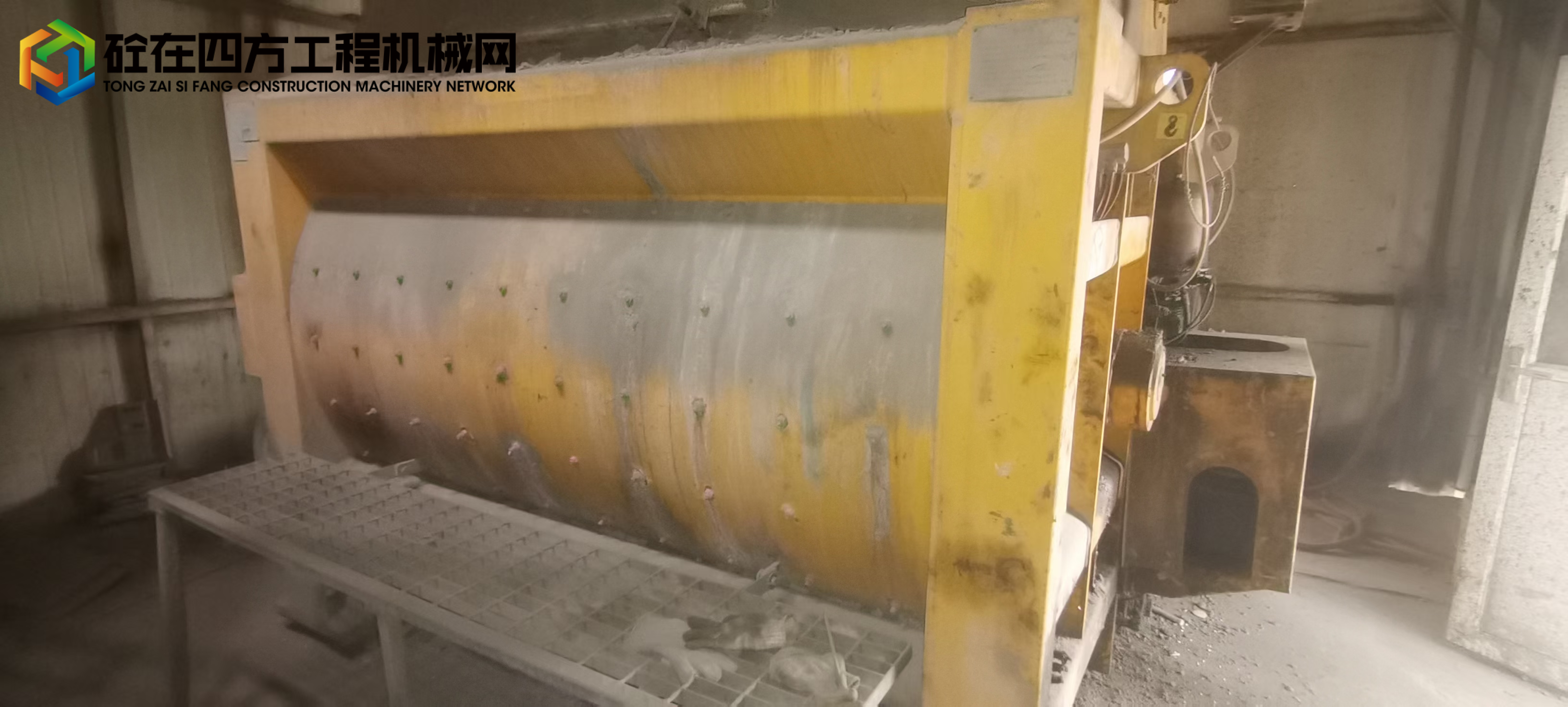 https://images.tongzsf.com/tong/truck_machine/20230412/164362cc0c0ed6.jpg