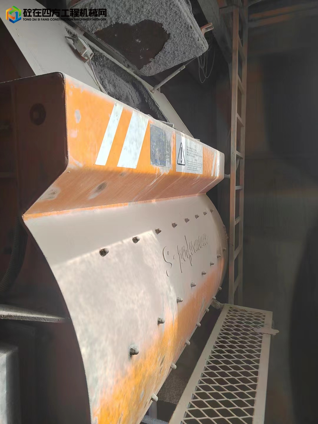 https://images.tongzsf.com/tong/truck_machine/20230412/1643659521733f.jpg