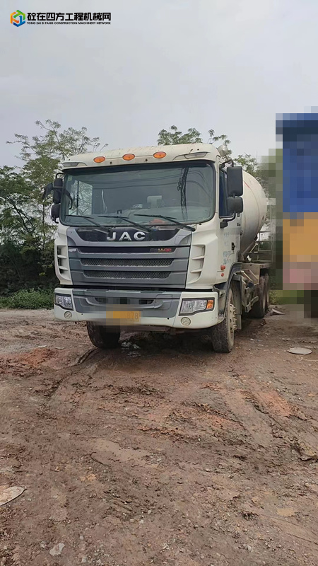 https://images.tongzsf.com/tong/truck_machine/20230412/164366a5ddefca.jpg