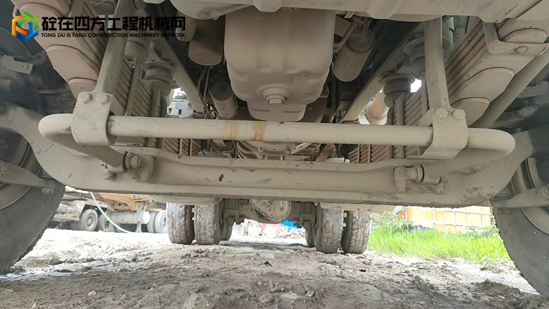 https://images.tongzsf.com/tong/truck_machine/20230412/164366a72b52ff.jpg