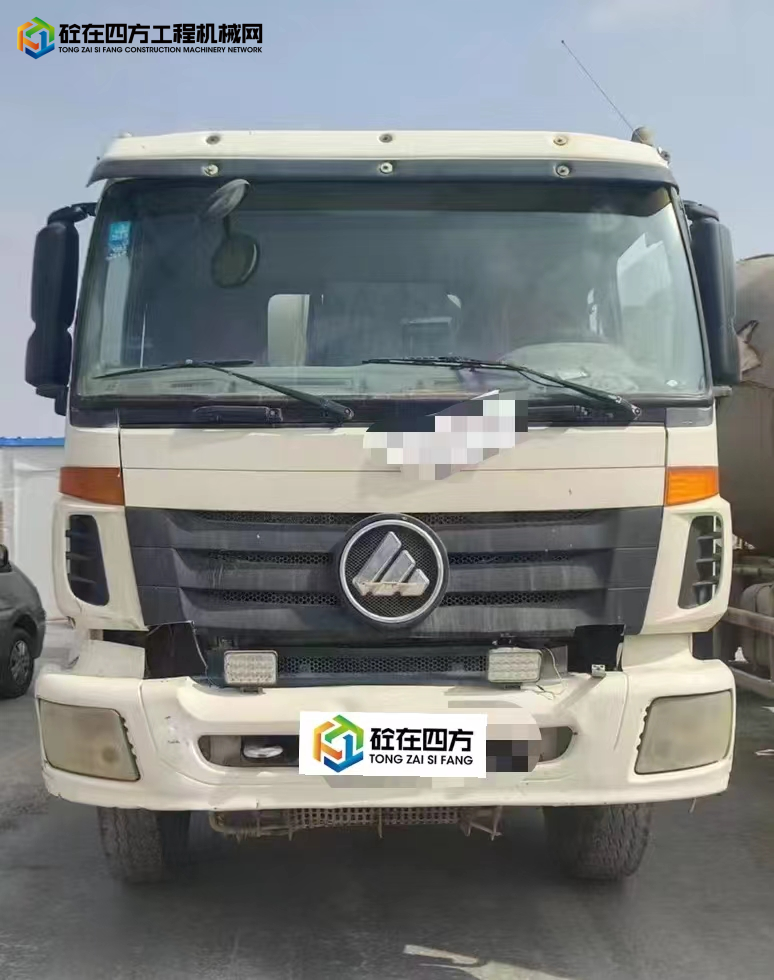 https://images.tongzsf.com/tong/truck_machine/20230414/16439749b98f85.jpg