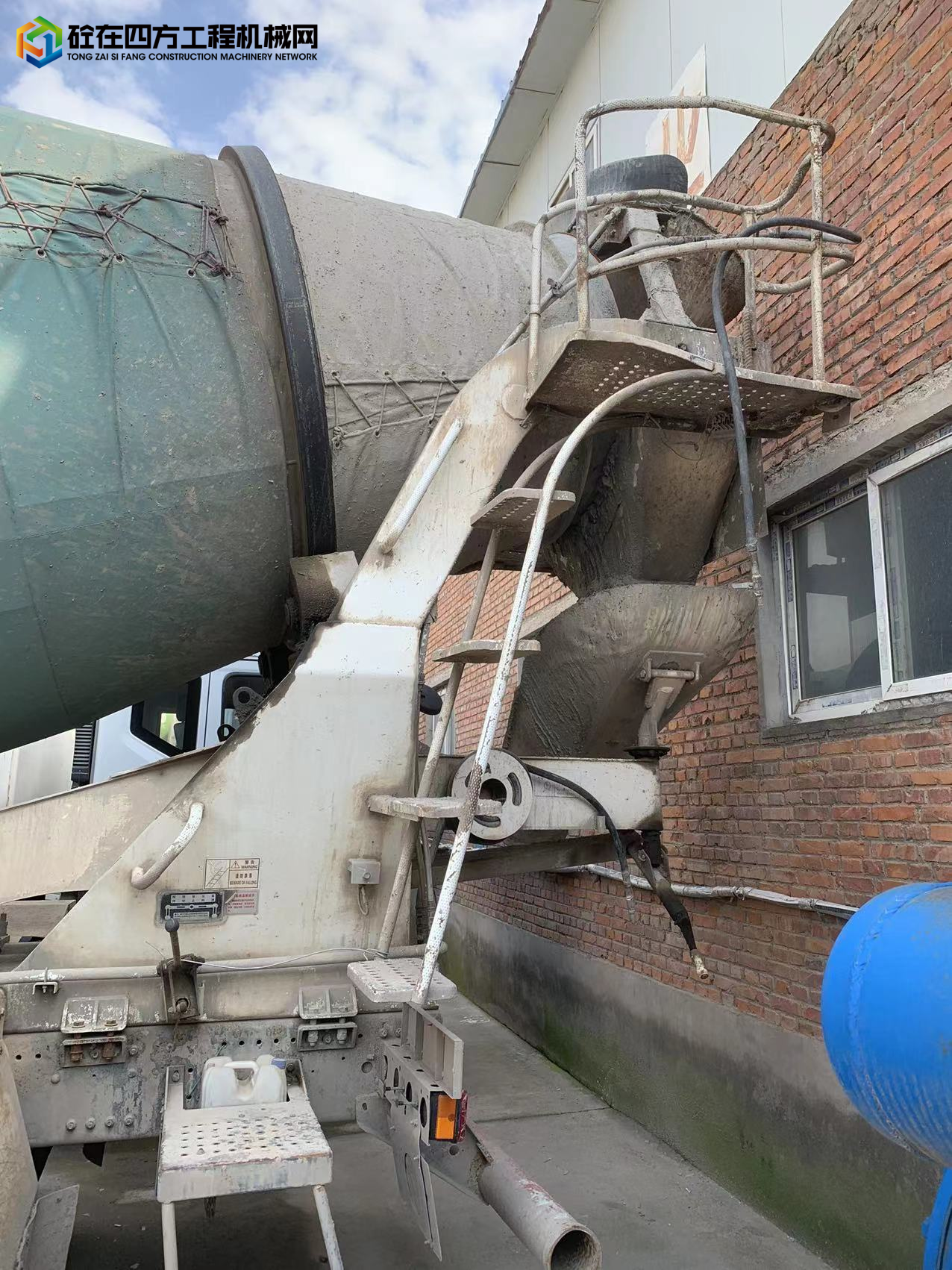 https://images.tongzsf.com/tong/truck_machine/20230416/1643b6bfdae5b3.jpg