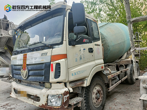https://images.tongzsf.com/tong/truck_machine/20230417/1643d11fbe416a.jpg