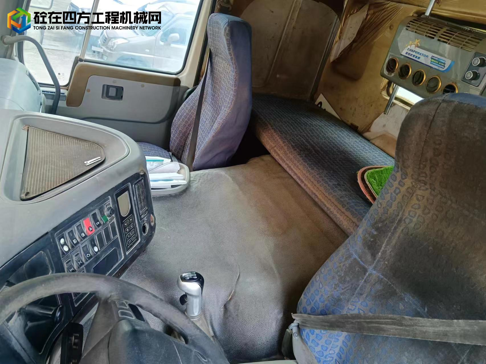 https://images.tongzsf.com/tong/truck_machine/20230417/1643d2bd7c4d17.jpg