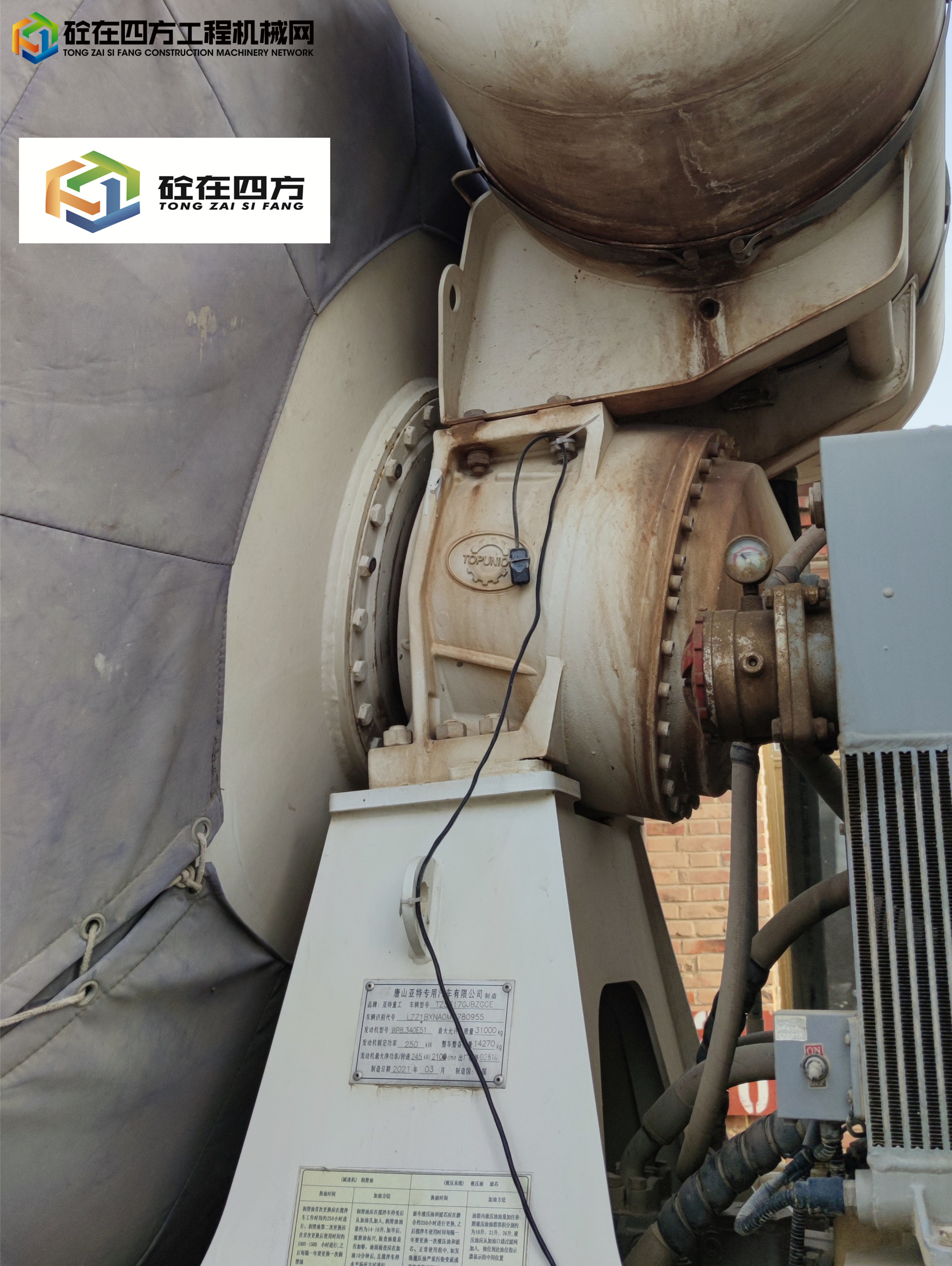 https://images.tongzsf.com/tong/truck_machine/20230418/1643e095ec11fa.jpg