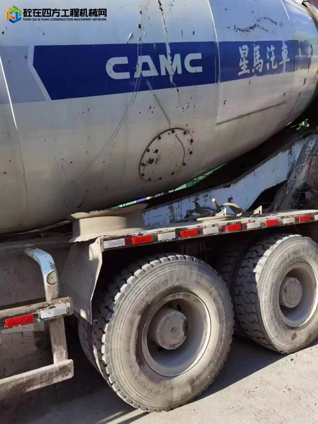 https://images.tongzsf.com/tong/truck_machine/20230418/1643e11f6cc27e.jpg