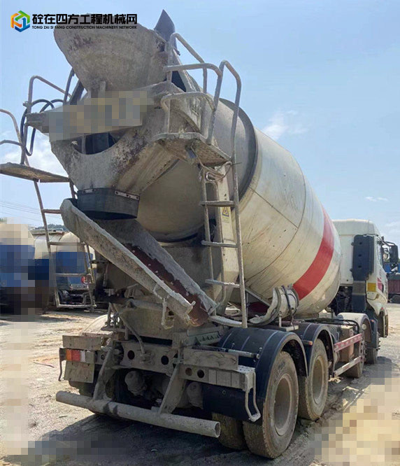https://images.tongzsf.com/tong/truck_machine/20230418/1643e5b451dff9.jpg