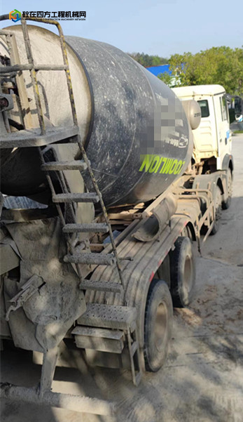 https://images.tongzsf.com/tong/truck_machine/20230418/1643e5e068930e.jpg