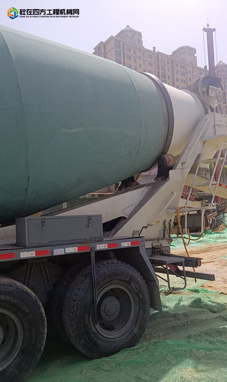 https://images.tongzsf.com/tong/truck_machine/20230418/1643e5fbc4b462.jpg