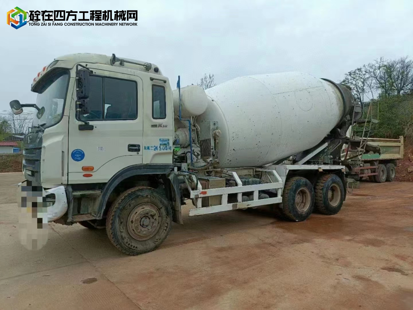 https://images.tongzsf.com/tong/truck_machine/20230419/1643f5662bcdb6.jpg