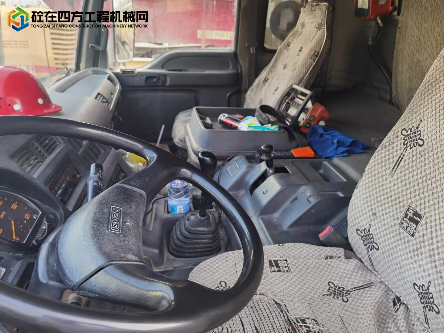 https://images.tongzsf.com/tong/truck_machine/20230420/1644092a3bd68a.jpg