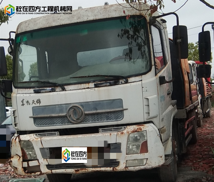 https://images.tongzsf.com/tong/truck_machine/20230420/164409f1cb0d19.jpg