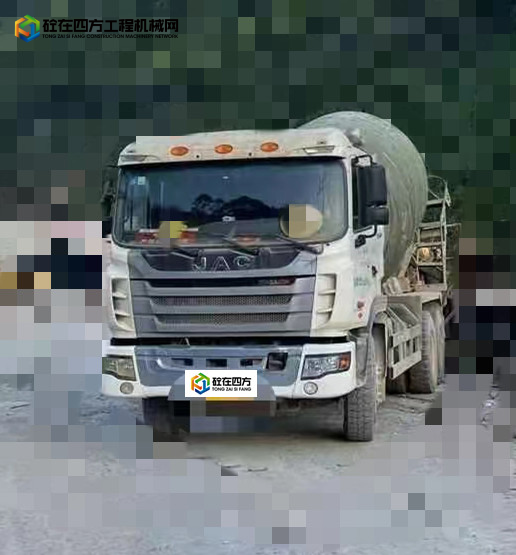 https://images.tongzsf.com/tong/truck_machine/20230421/16441fd7cdb588.jpg