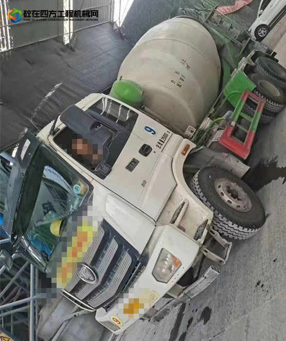 https://images.tongzsf.com/tong/truck_machine/20230423/16444ee56057b8.jpg