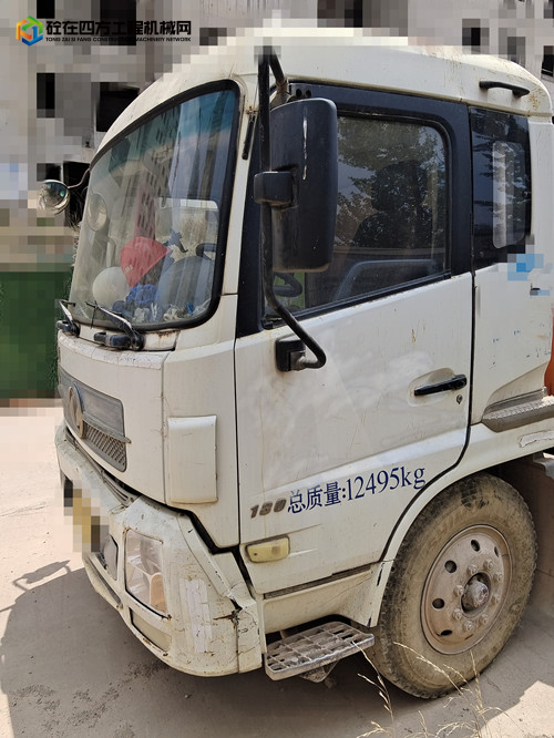 https://images.tongzsf.com/tong/truck_machine/20230425/164478ed3db9b0.jpg