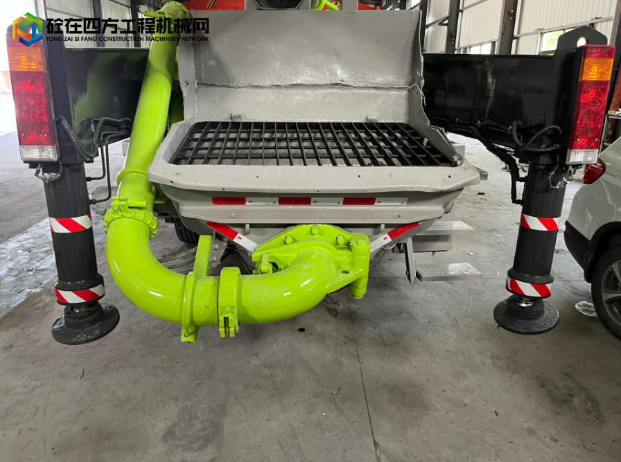 https://images.tongzsf.com/tong/truck_machine/20230425/16447e75c68072.png