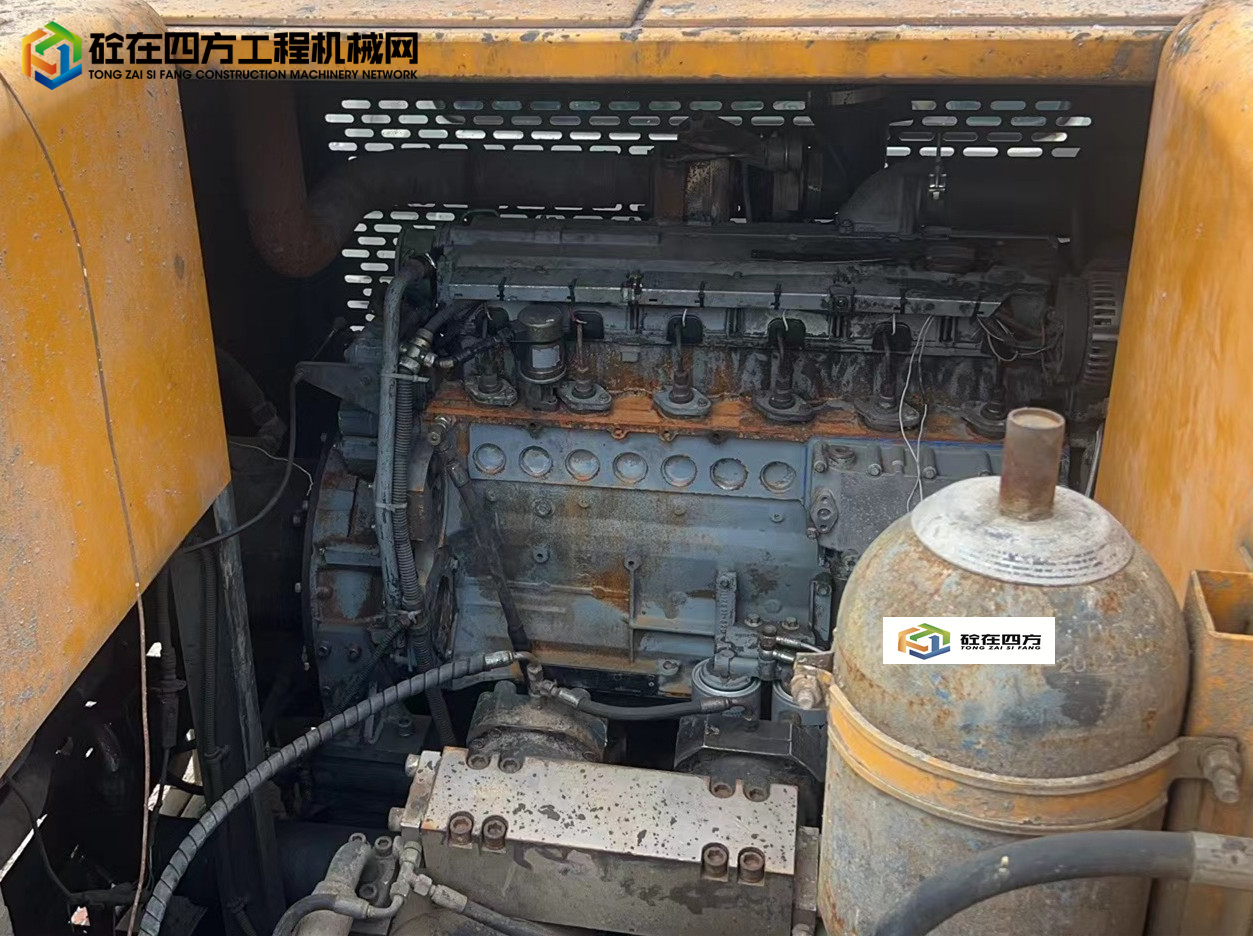 https://images.tongzsf.com/tong/truck_machine/20230427/16449decf21e93.jpg
