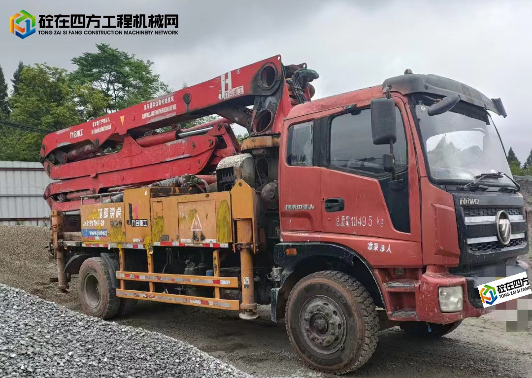 https://images.tongzsf.com/tong/truck_machine/20230427/16449ed2926ab9.jpg