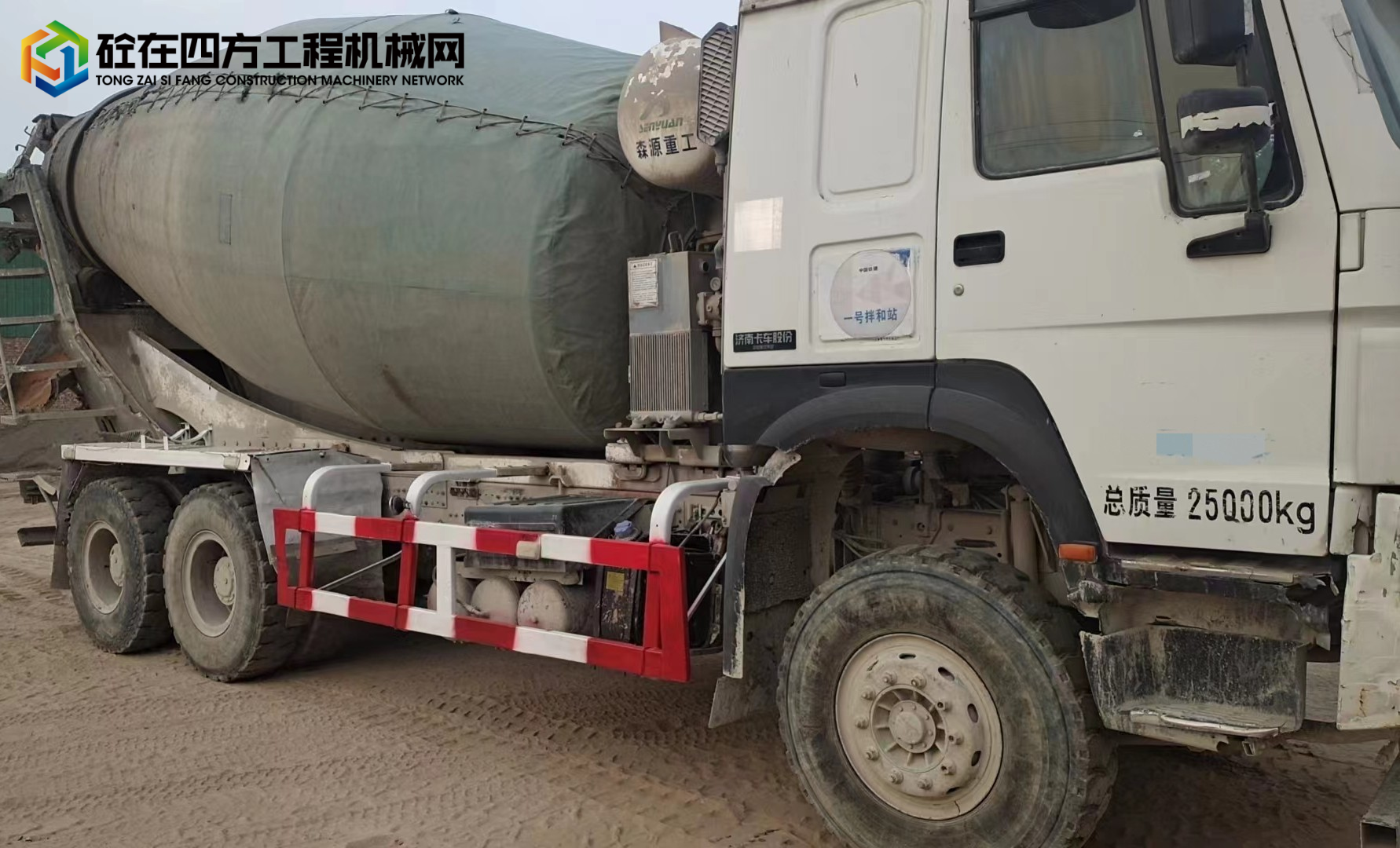 https://images.tongzsf.com/tong/truck_machine/20230427/1644a1e3e8dcca.jpg