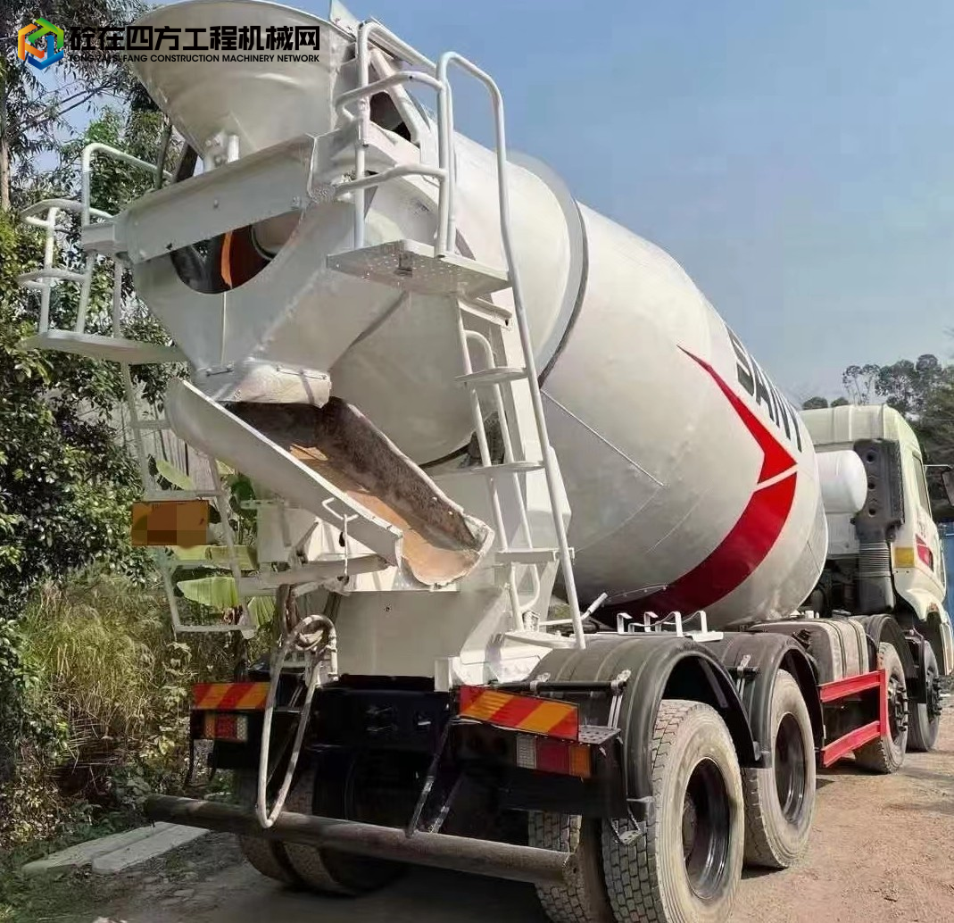 https://images.tongzsf.com/tong/truck_machine/20230427/1644a24f63524c.jpg