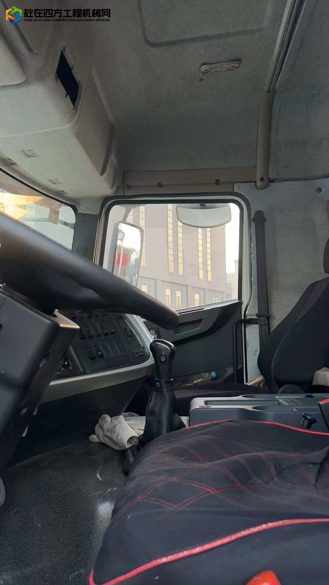 https://images.tongzsf.com/tong/truck_machine/20230504/164536861f1f98.jpg