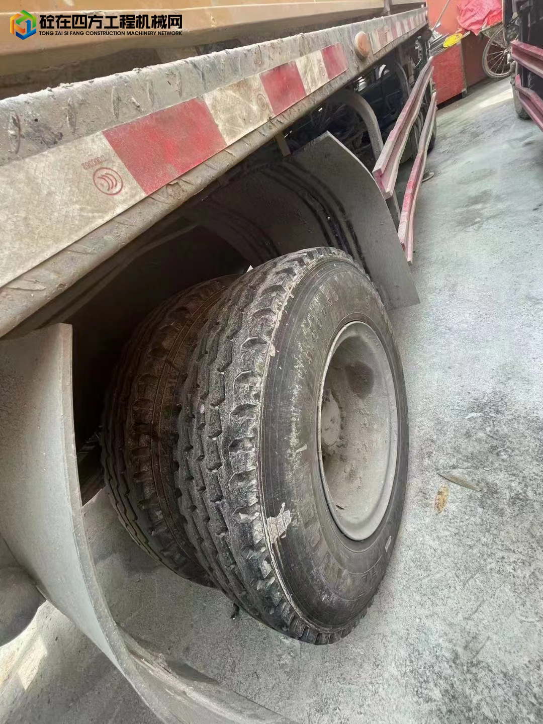 https://images.tongzsf.com/tong/truck_machine/20230505/16454c26b68dd8.jpg