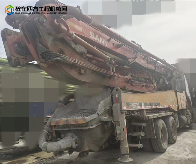 https://images.tongzsf.com/tong/truck_machine/20230508/164584ed3aaf0d.jpg
