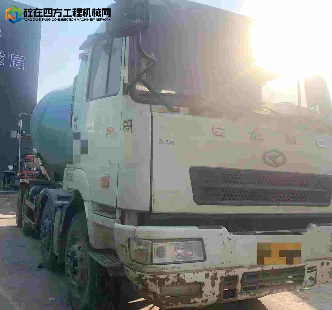 https://images.tongzsf.com/tong/truck_machine/20230510/1645af83ad364e.jpg