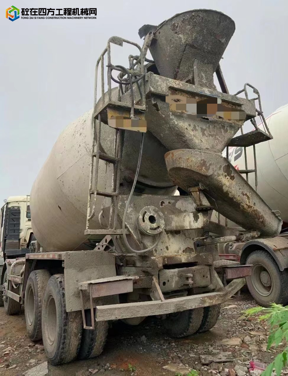 https://images.tongzsf.com/tong/truck_machine/20230511/1645c44cee36a4.jpg