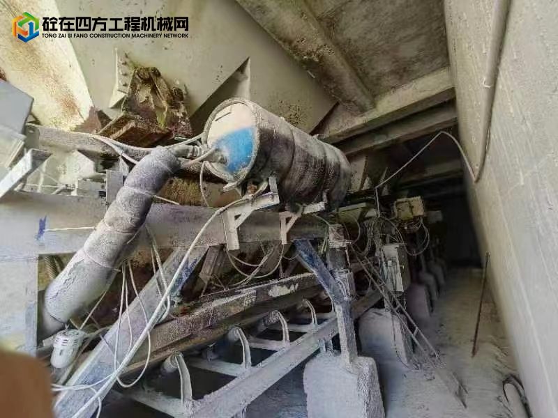 https://images.tongzsf.com/tong/truck_machine/20230511/1645c9cb4a9b5b.jpg