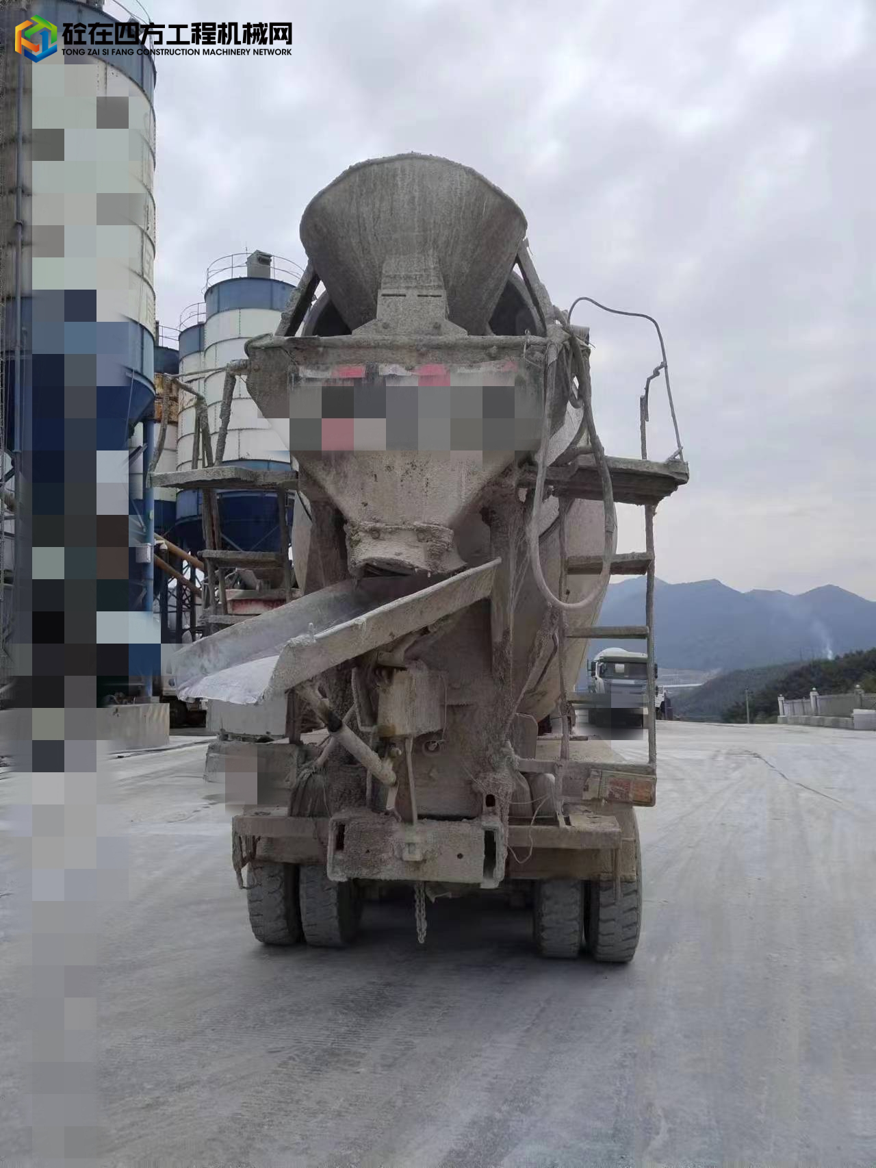 https://images.tongzsf.com/tong/truck_machine/20230513/1645f9b651299d.jpg