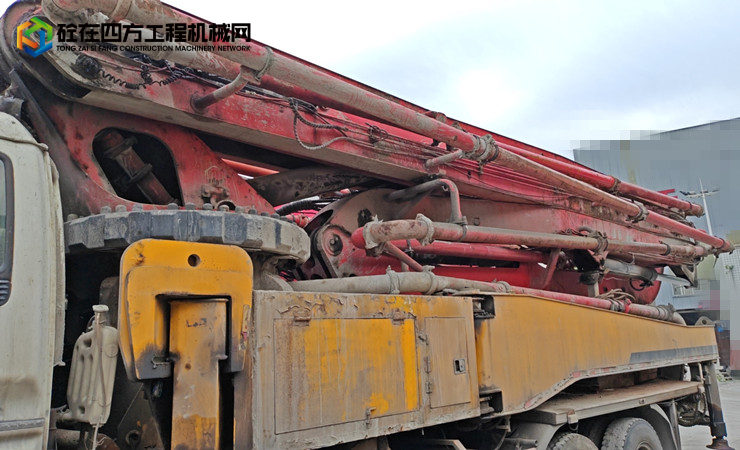 https://images.tongzsf.com/tong/truck_machine/20230515/164618e2367994.jpg