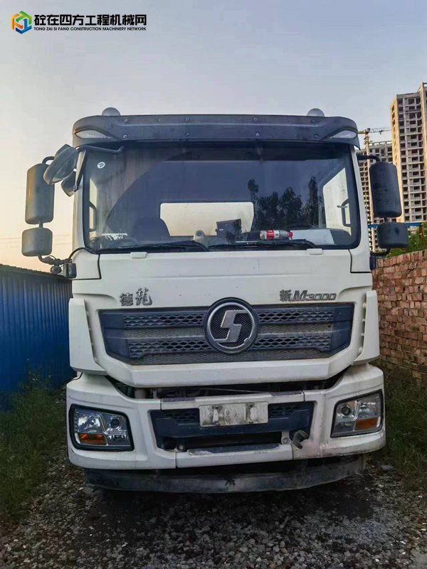 https://images.tongzsf.com/tong/truck_machine/20230515/164619c592ca68.jpg