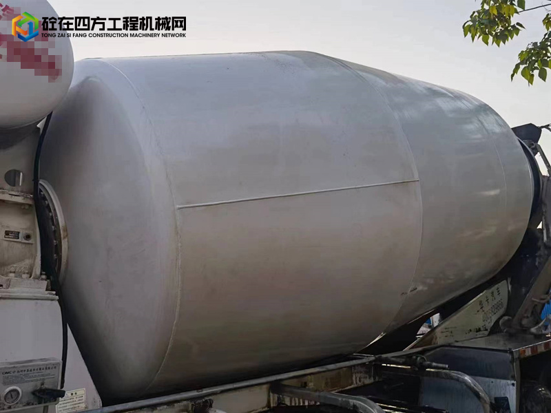 https://images.tongzsf.com/tong/truck_machine/20230515/164619c5e93a0d.jpg
