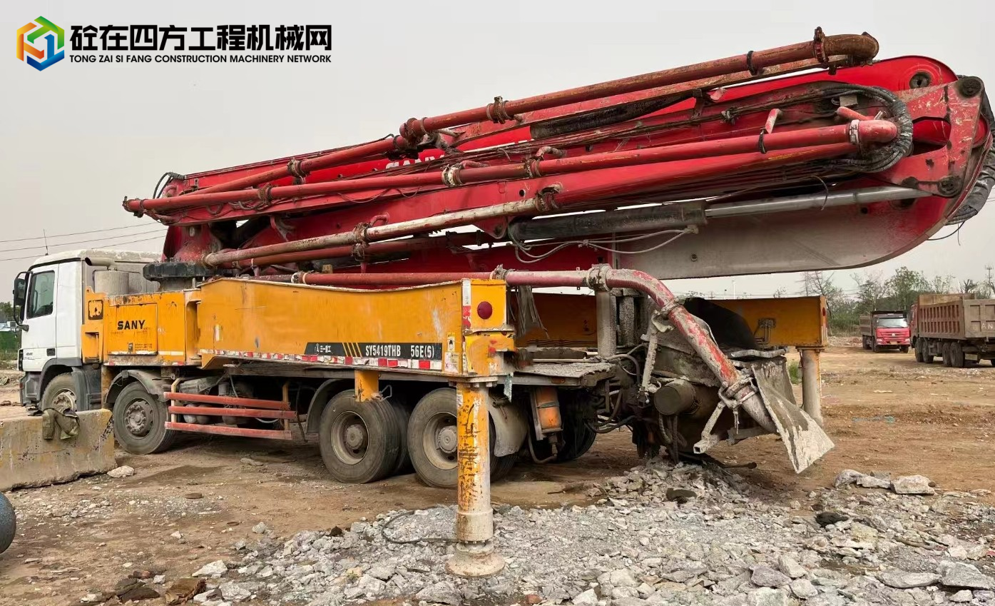 https://images.tongzsf.com/tong/truck_machine/20230515/16461d36b93eeb.jpg