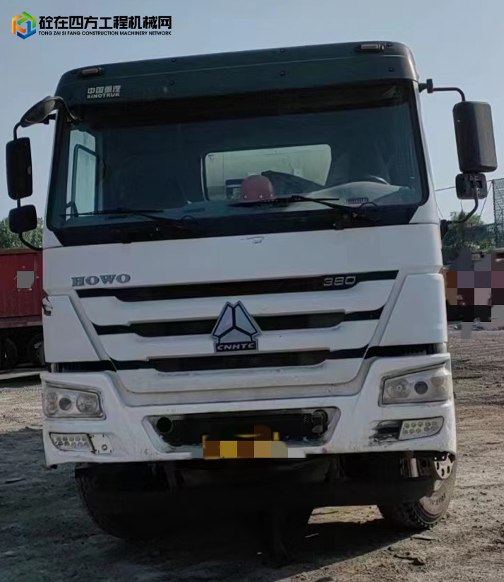 https://images.tongzsf.com/tong/truck_machine/20230516/16462e2fbec884.jpg