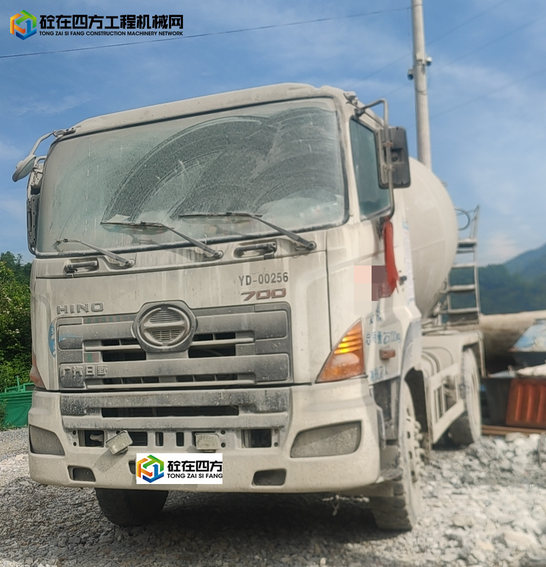https://images.tongzsf.com/tong/truck_machine/20230516/16462eac244d00.jpg