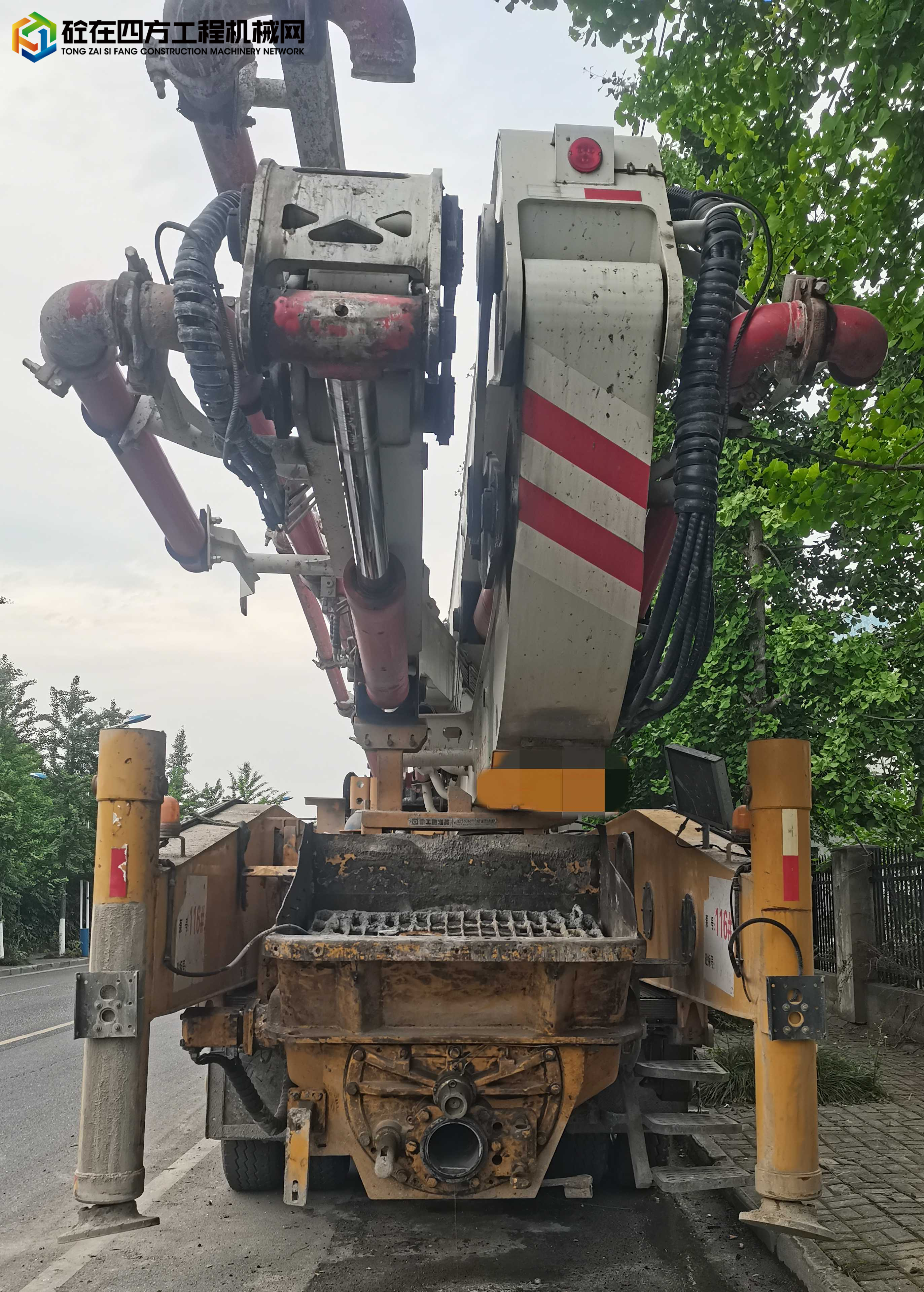 https://images.tongzsf.com/tong/truck_machine/20230517/164642c5a2ff65.jpg