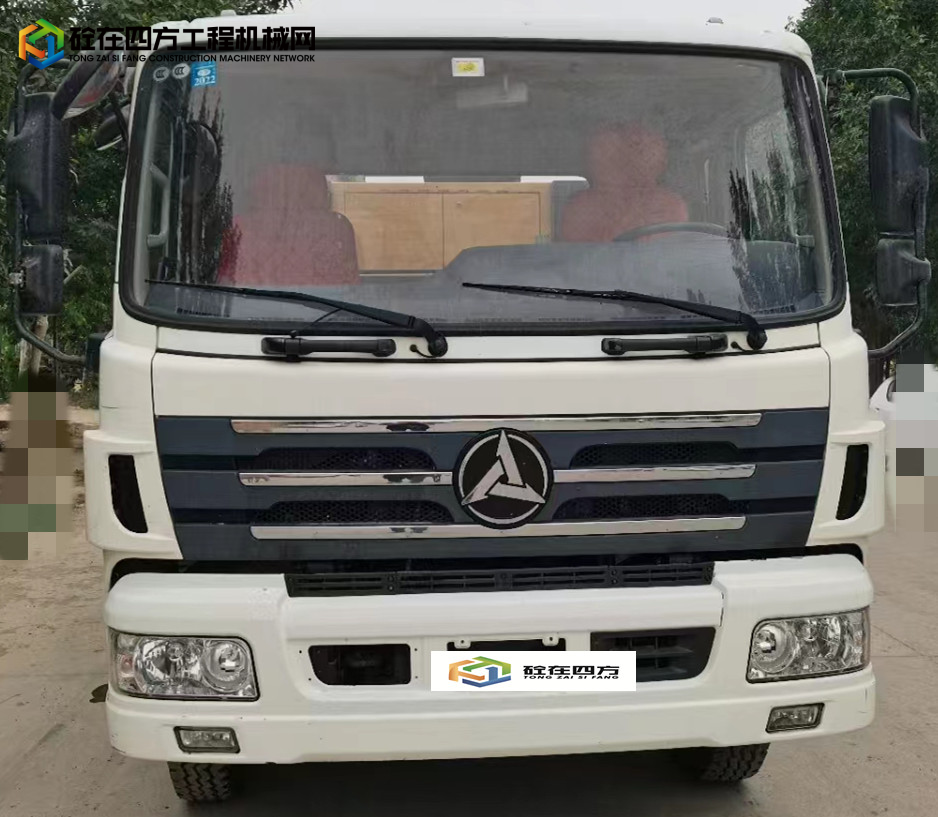 https://images.tongzsf.com/tong/truck_machine/20230518/16465895a2b066.jpg