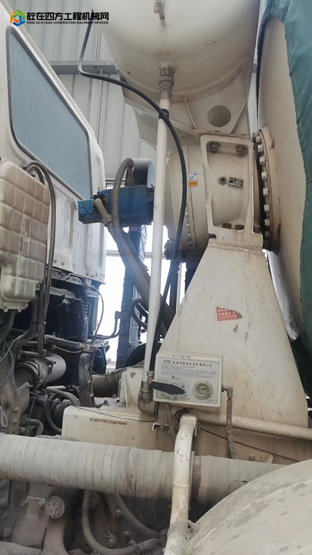 https://images.tongzsf.com/tong/truck_machine/20230519/164672d89a10ce.jpg