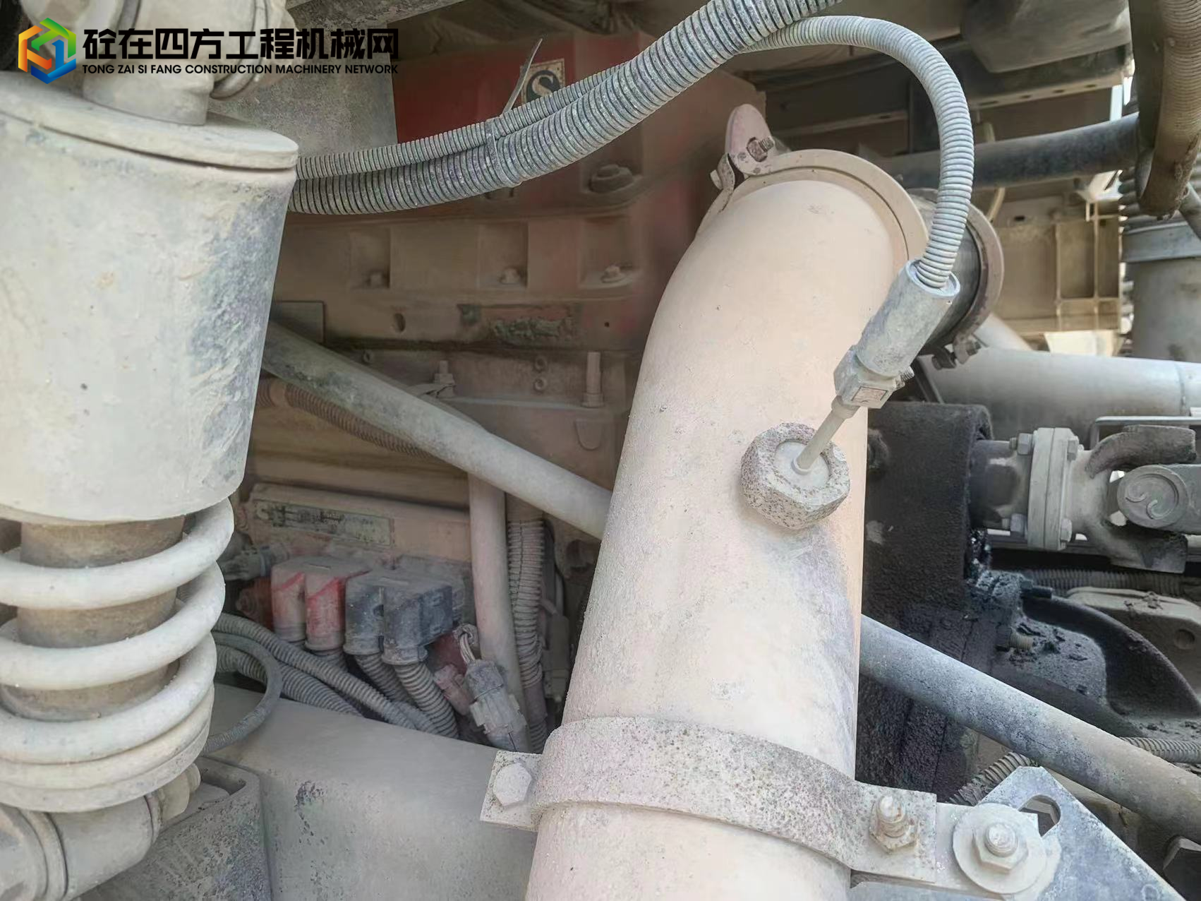 https://images.tongzsf.com/tong/truck_machine/20230521/16469afbd130ee.jpg