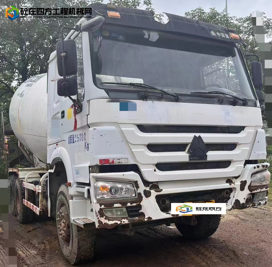 https://images.tongzsf.com/tong/truck_machine/20230522/1646ad138c728a.jpg